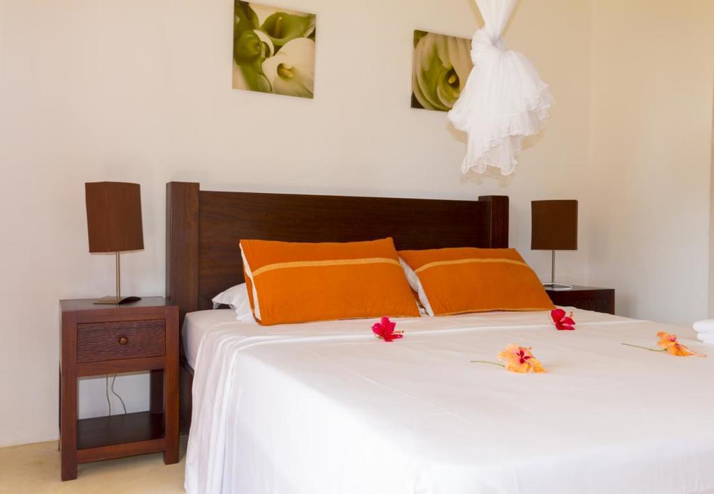 La Batie selfcatering Apartment Beau Vallon  Esterno foto