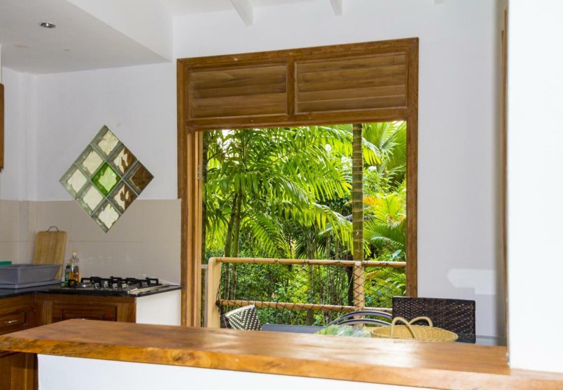 La Batie selfcatering Apartment Beau Vallon  Esterno foto
