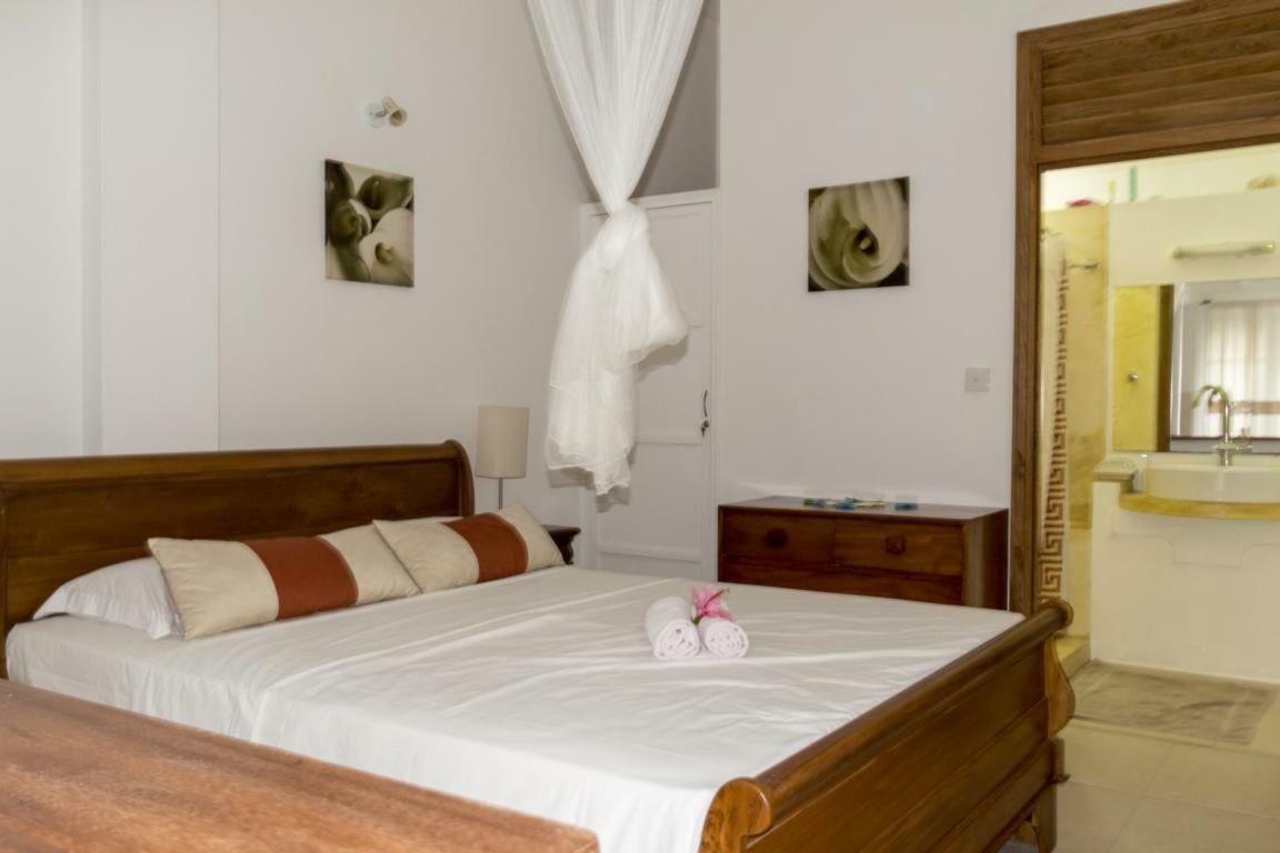 La Batie selfcatering Apartment Beau Vallon  Esterno foto