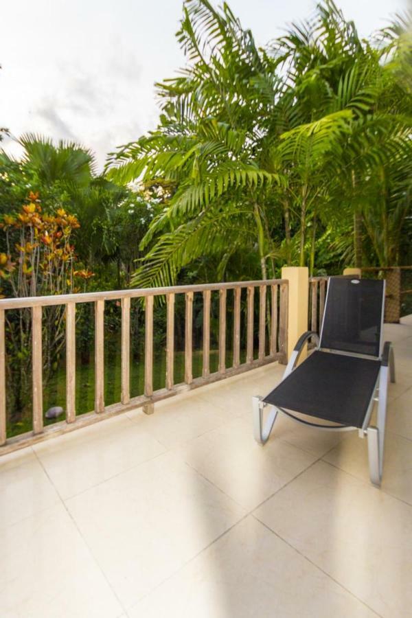 La Batie selfcatering Apartment Beau Vallon  Esterno foto