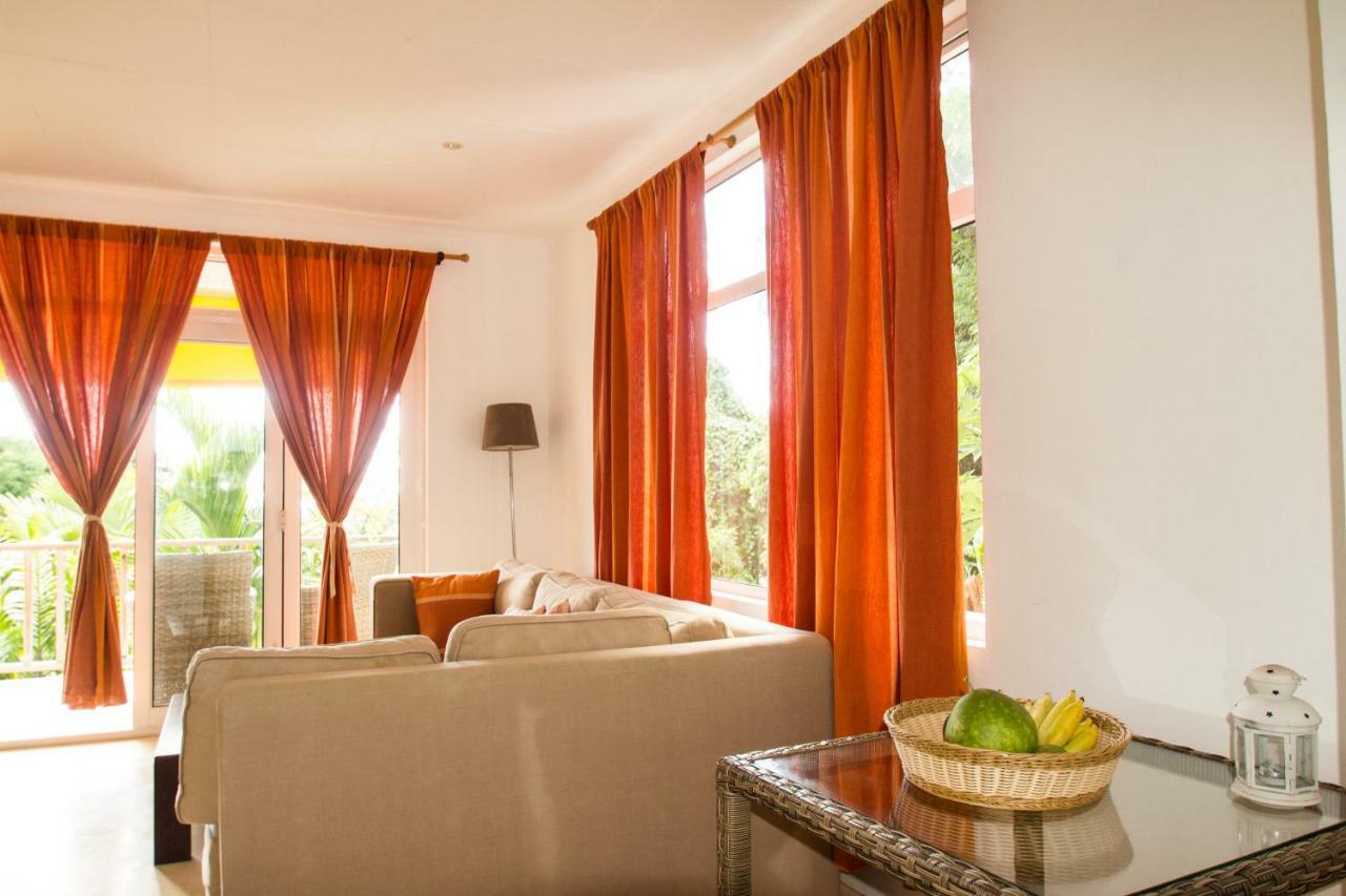 La Batie selfcatering Apartment Beau Vallon  Esterno foto
